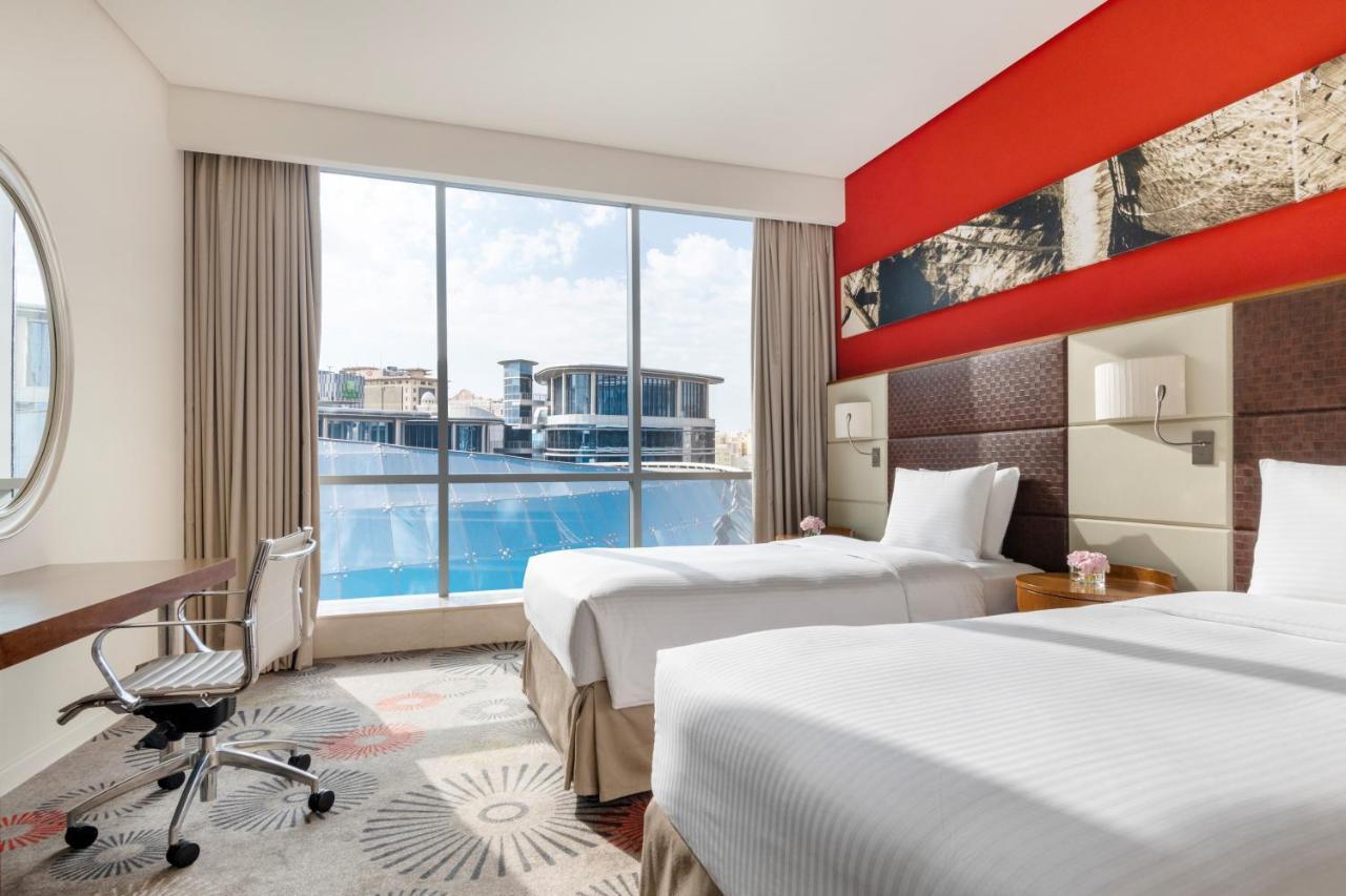 Готель Crowne Plaza Doha - The Business Park By Ihg Екстер'єр фото